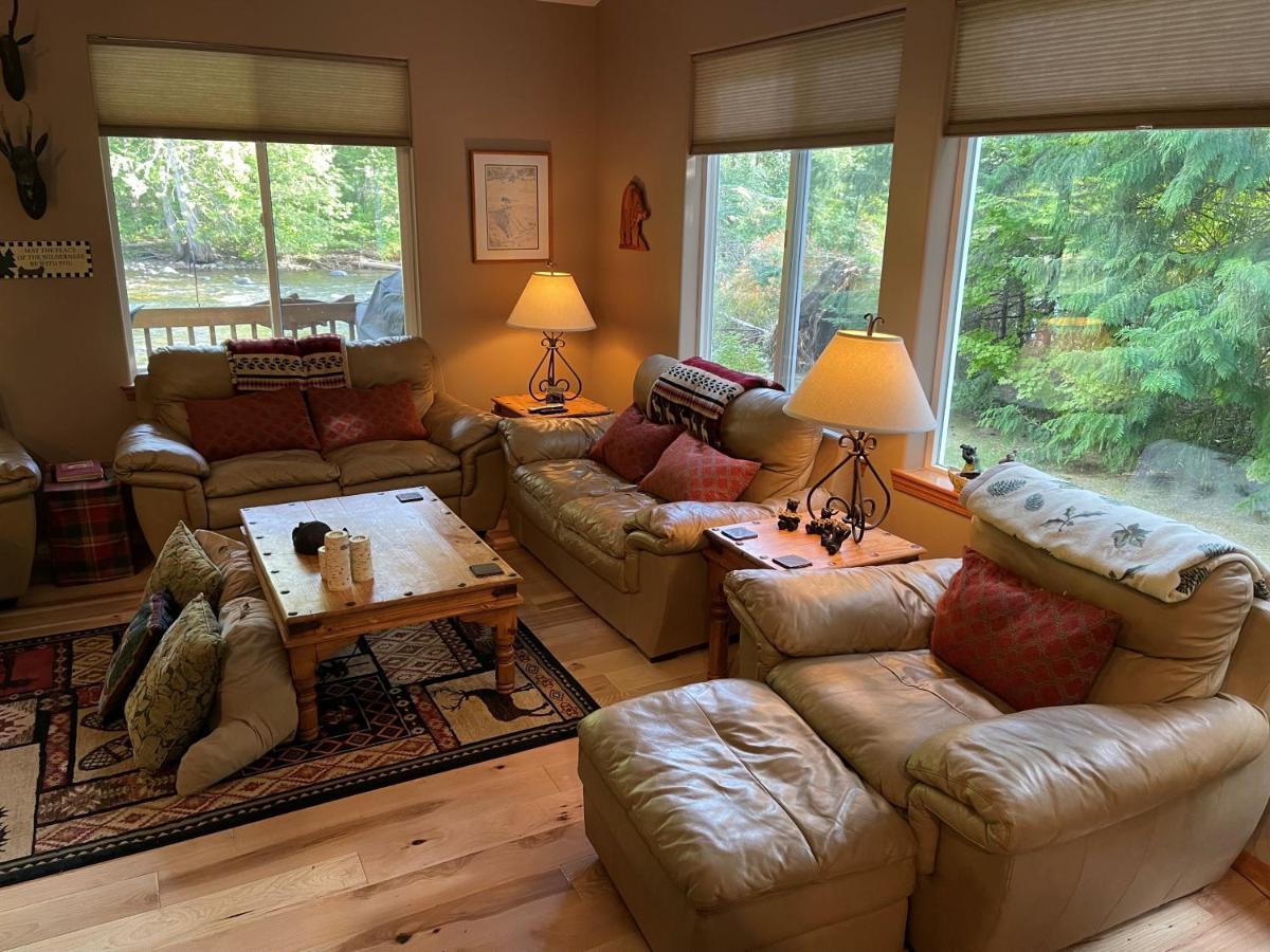 Cozy Riverfront Retreat 레번워스 외부 사진